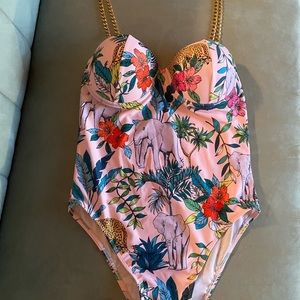 Animal Print 🐆🐘🌺 Floral One Piece Swimsuit